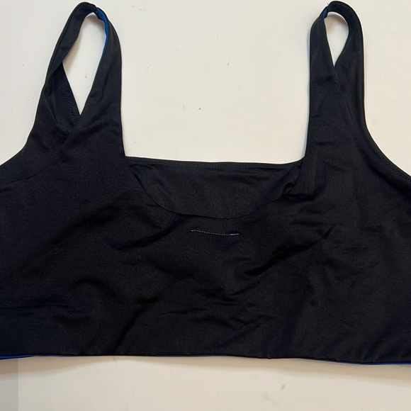 Yitty Headliner Shaping Midi Bralette in Black & Blue, size XL - Picture 10 of 12